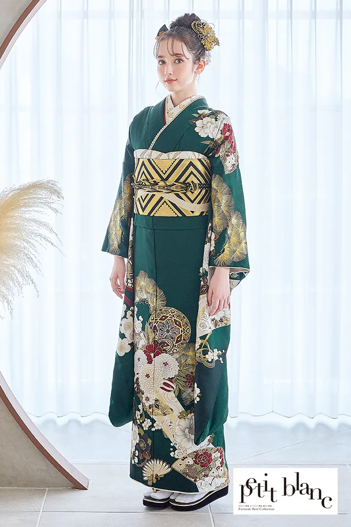 TAKAZENのレンタル振袖 正統派古典　緑　菊柄/針松柄　大人っぽい　綺麗系　清楚　定番　おしとやか　上品　はんなり【通販可】K1223