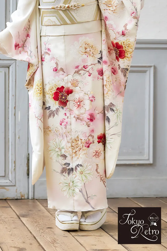 TAKAZENのレンタル振袖 東京レトロ　アイボリー/白系　桜柄　シンプル　かわいい振袖　おしとやか　上品　古典柄　マーシュ彩【通販可】K1238