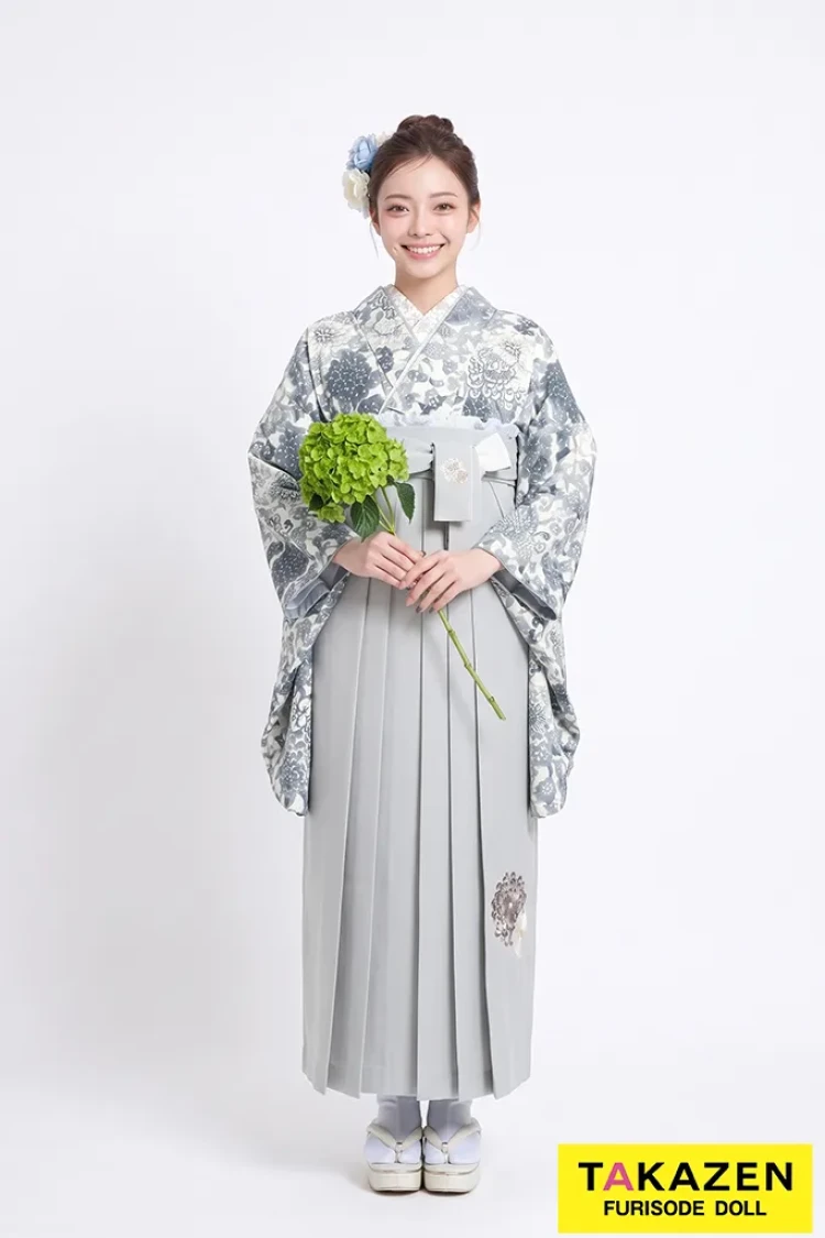 TAKAZENのレンタル袴 玉城ティナ×紅一点ブランド袴 グレー/ニュアンスカラー 乱菊柄 大人っぽい くすみ系 古典柄 きれいめ【通販可】R26068