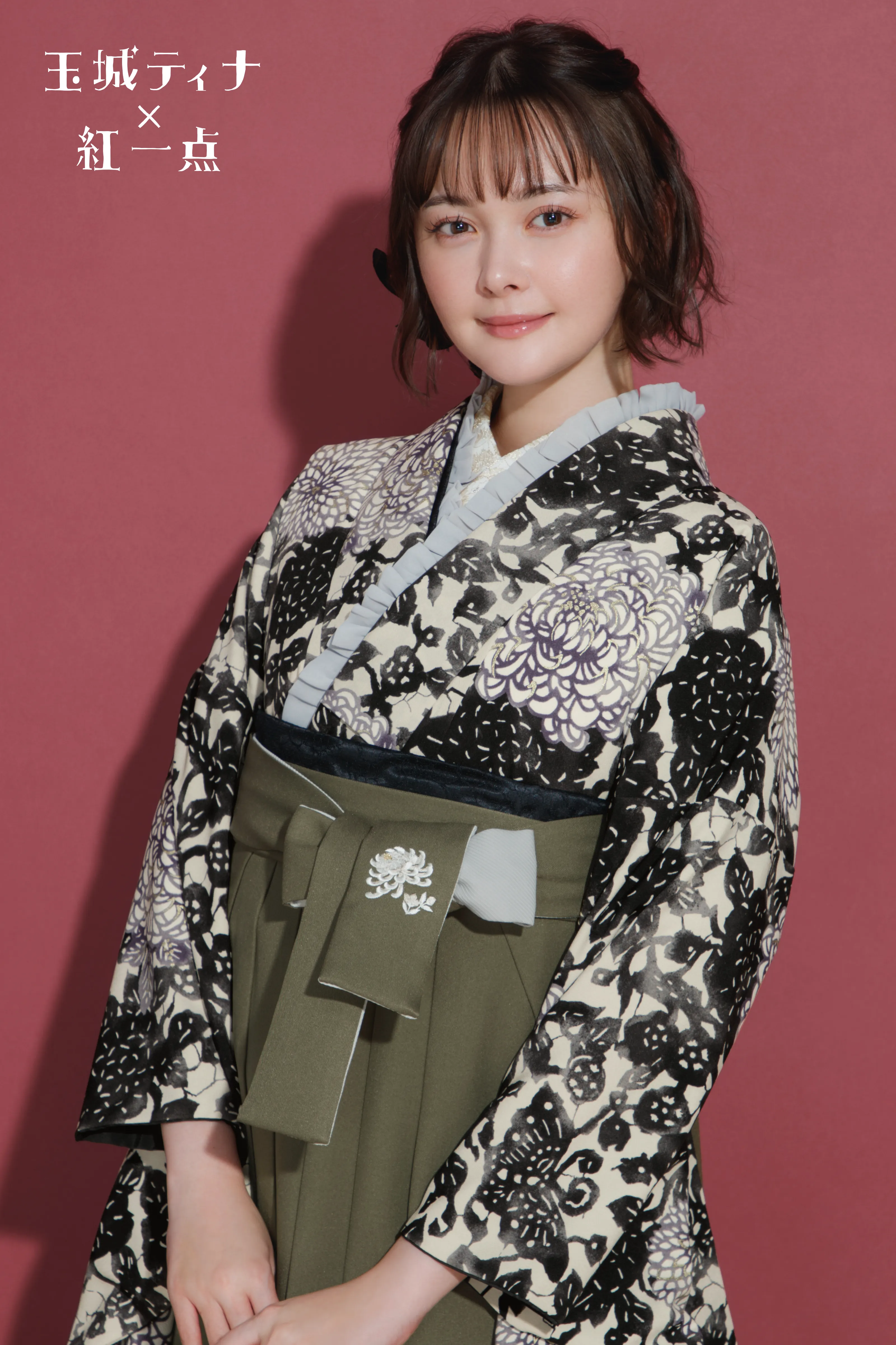TAKAZENのレンタル袴 玉城ティナ×紅一点ブランド袴　黒/ダスティーカラー　乱菊柄　大人っぽい　かっこいい　古典柄　きれいめ【通販可】R26069