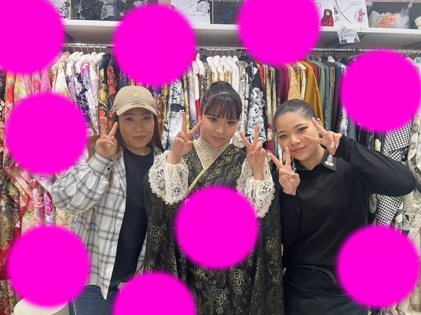 TAKAZEN神戸旧居留地店　成人式　振袖　振袖レンタル　レース　黒金　ヴィンテージ　カッコイイ　イマドキ　カワイイ　