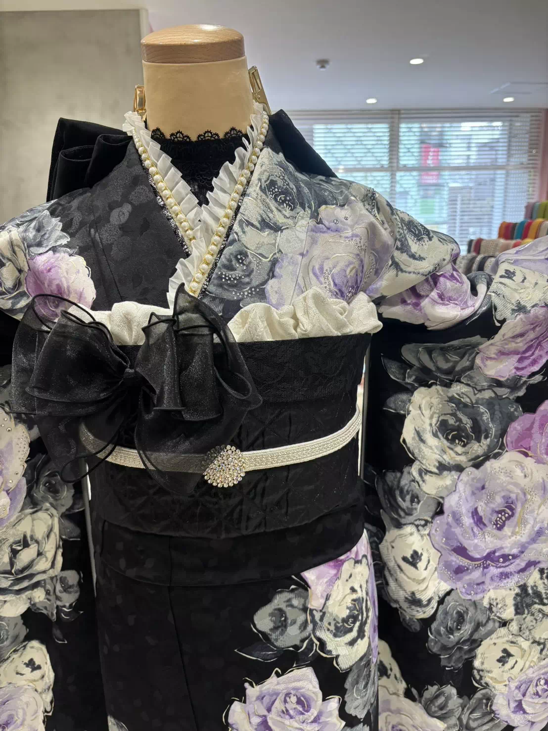 TAKAZEN姫路店　姫路市　成人式　卒業式　袴　振袖　イマドキ振袖　加古川　高砂　前撮り　リボン　バラ　黒