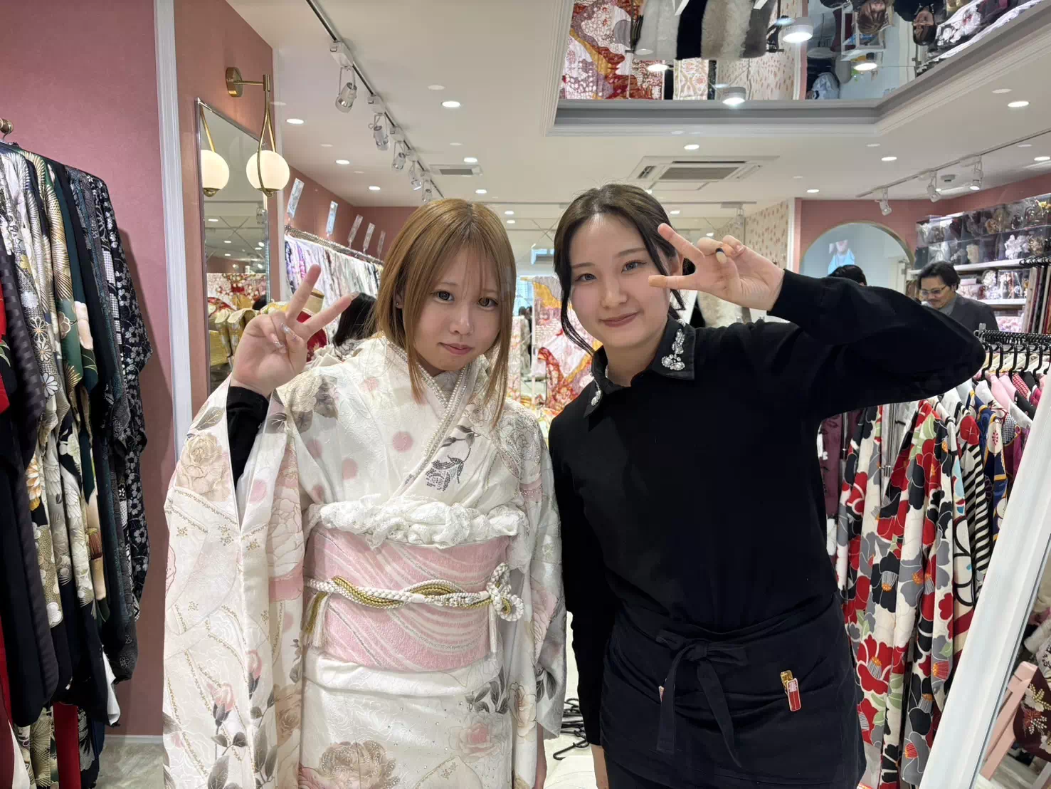 TAKAZEN姫路店　加古川市　高砂市　人気振袖　振袖レンタル　姫路市　成人式　卒業式　袴　振袖　イマドキ振袖　香音　ピンク振袖　かわいい