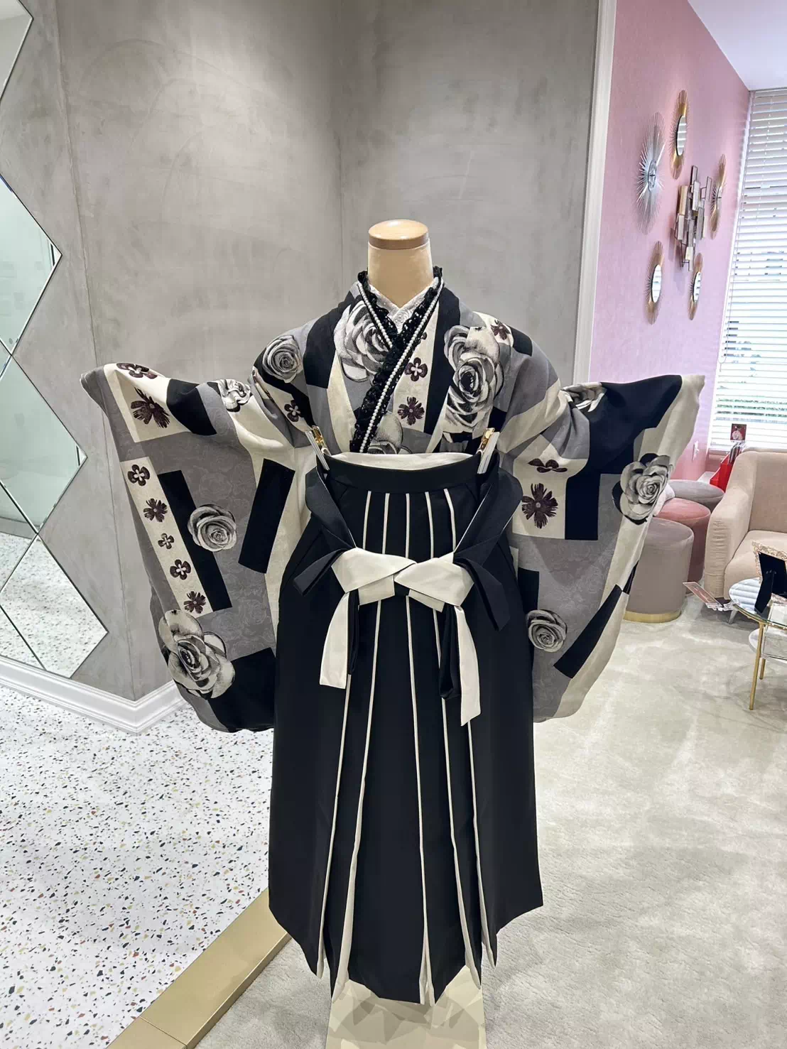 TAKAZEN姫路店　加古川市　高砂市　人気振袖　振袖レンタル　姫路市　成人式　卒業式　袴　振袖　イマドキ振袖　香音　