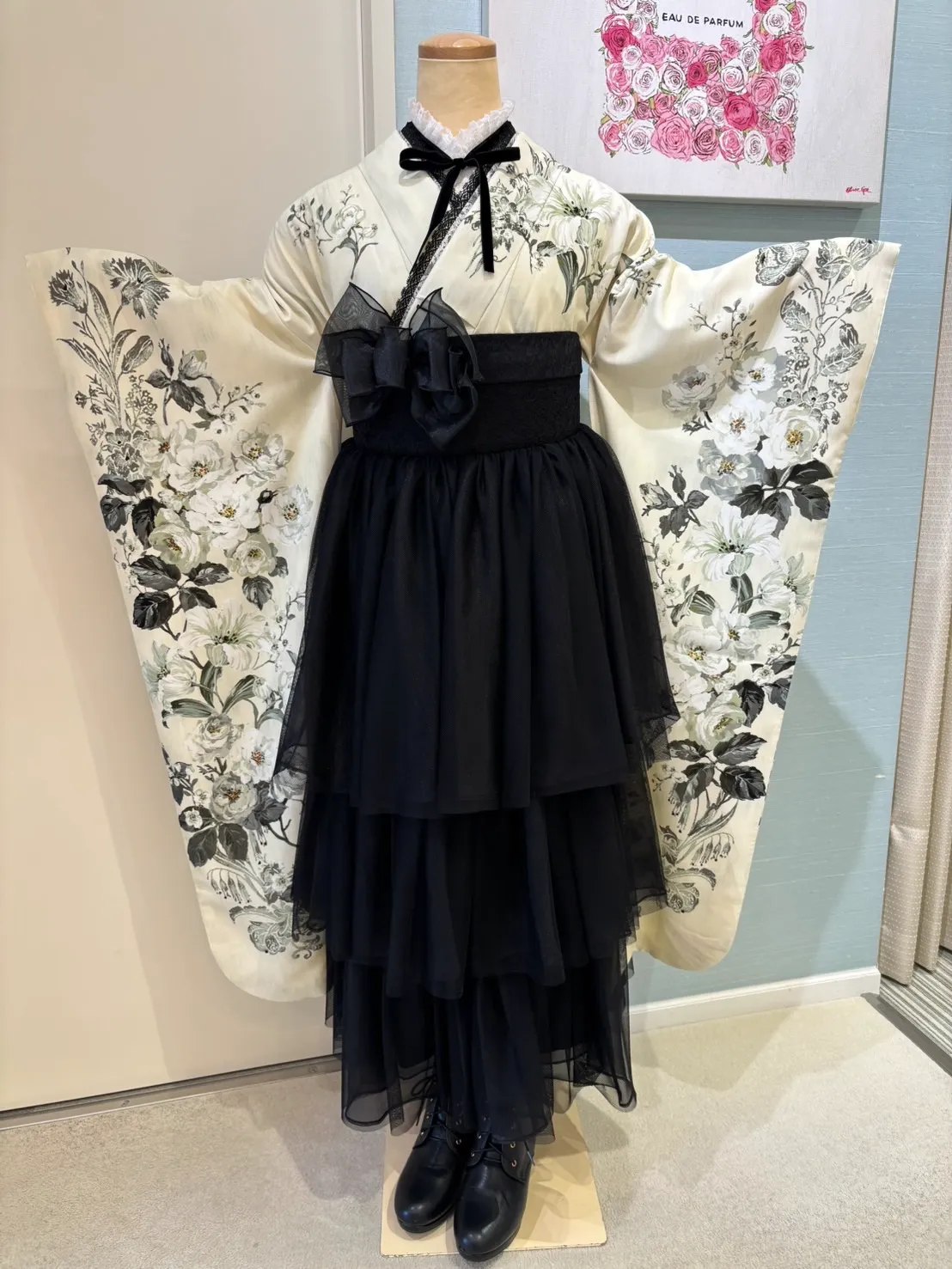卒業式　袴レンタル　JILLSTUART　ジルスチュアート　くすみカラー　かわいい　レース　フリル
