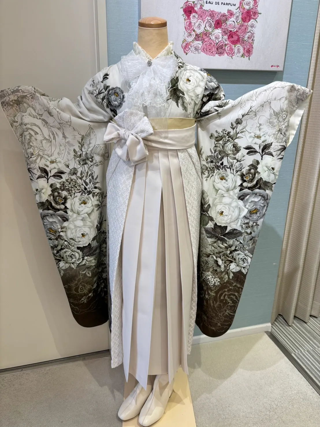 卒業式　袴レンタル　JILLSTUART　ジルスチュアート　くすみカラー　かわいい　レース　フリル