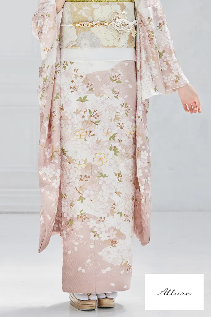TAKAZENのレンタル振袖 正統派古典　ピンク/白/淡い色　桜柄/柄小さめ　シンプル　きれいめ　かわいらしい【通販可】K1239