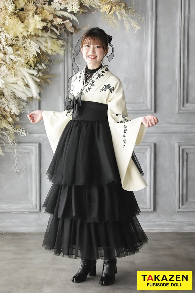 TAKAZENのレンタル袴 正統派古典　エンジ/青　鞠柄　清楚　王道　きれいめ　定番　今田美緒ブランド袴【通販可】R22024