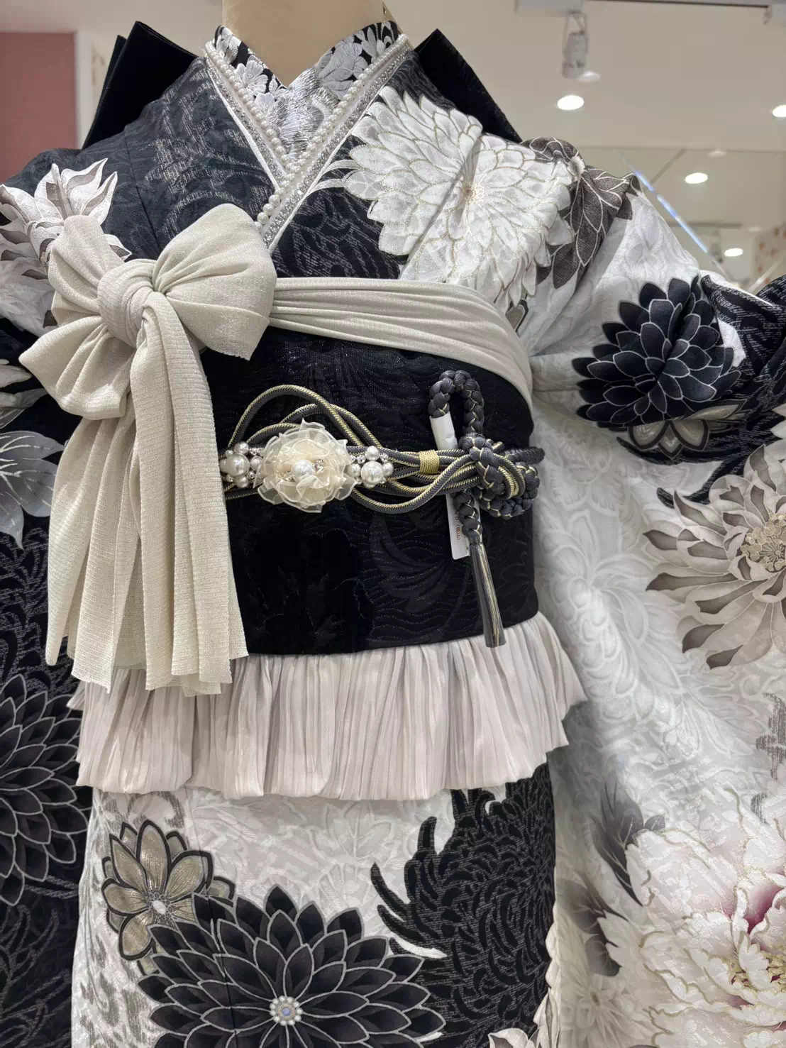 TAKAZEN姫路店　姫路市　成人式　卒業式　袴　振袖　イマドキ振袖　着物メーカーブランド