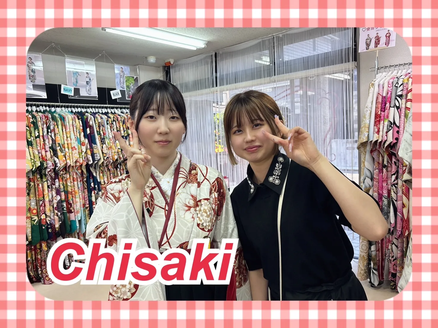 振袖　レンタル　奈良　振袖安い　格安モード系　白/金　牡丹柄　桂由美デザイン振袖　かっこいい　派手　目立つ　渋い　キラキラスワロフスキー付き【通販可】32122　JAPANSTYLE×中村里砂ブランド袴　くすみカラー古典　アイボリー　サクラ柄　上品　和柄　綺麗【通販可】R25053