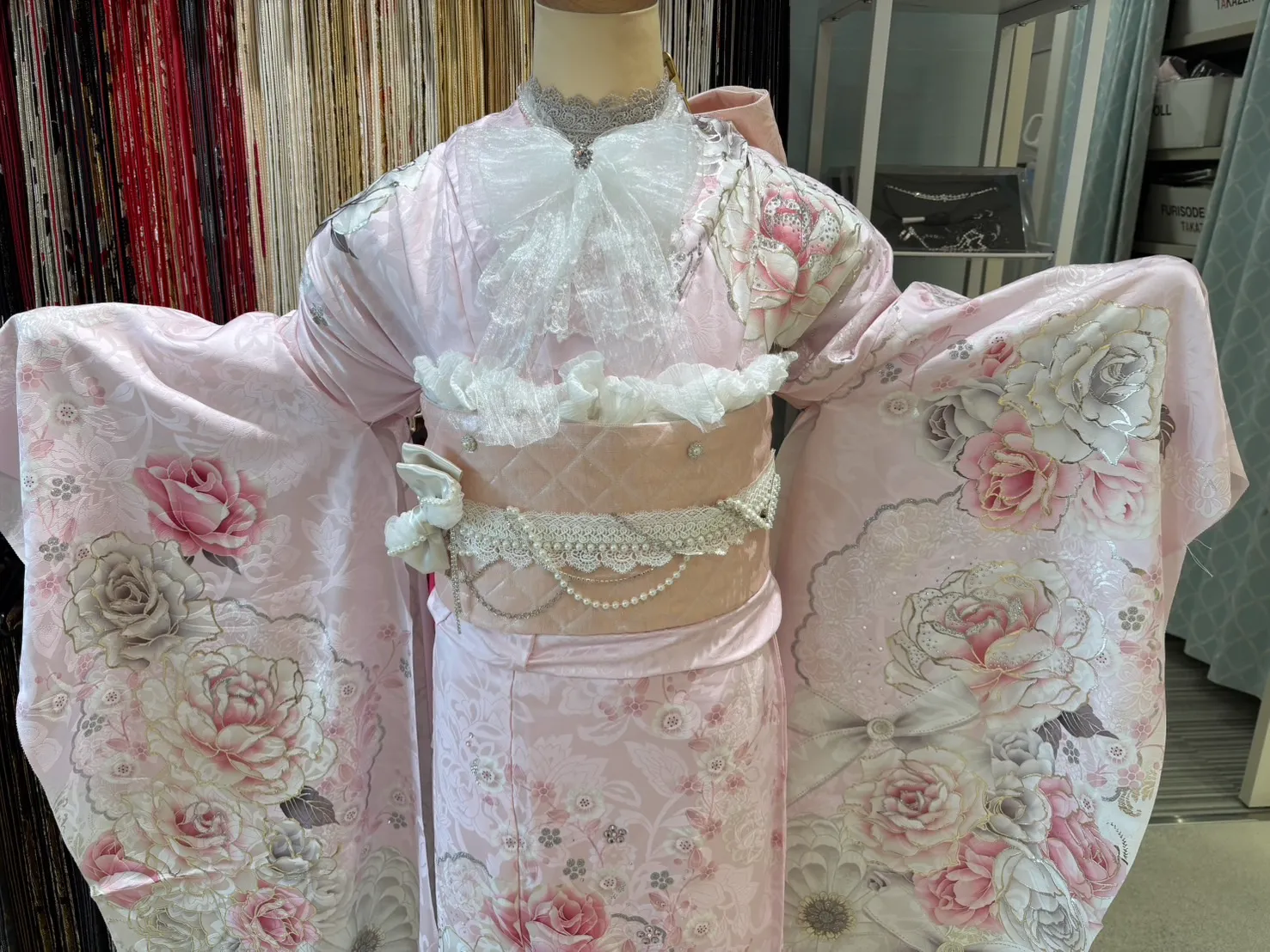 TKAZEN　タカゼン　振袖　レンタル　コスメカラー　ピンク