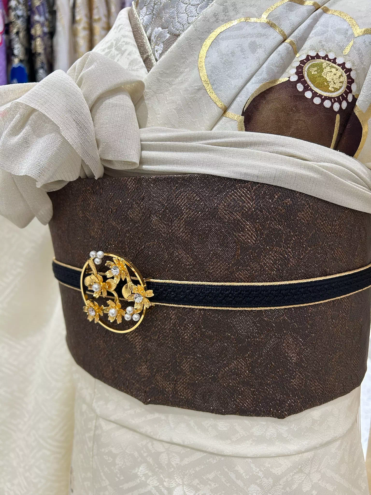 TAKAZEN姫路店　加古川市　高砂市　人気振袖　振袖レンタル　姫路市　成人式　卒業式　袴　振袖　イマドキ振袖　香音　