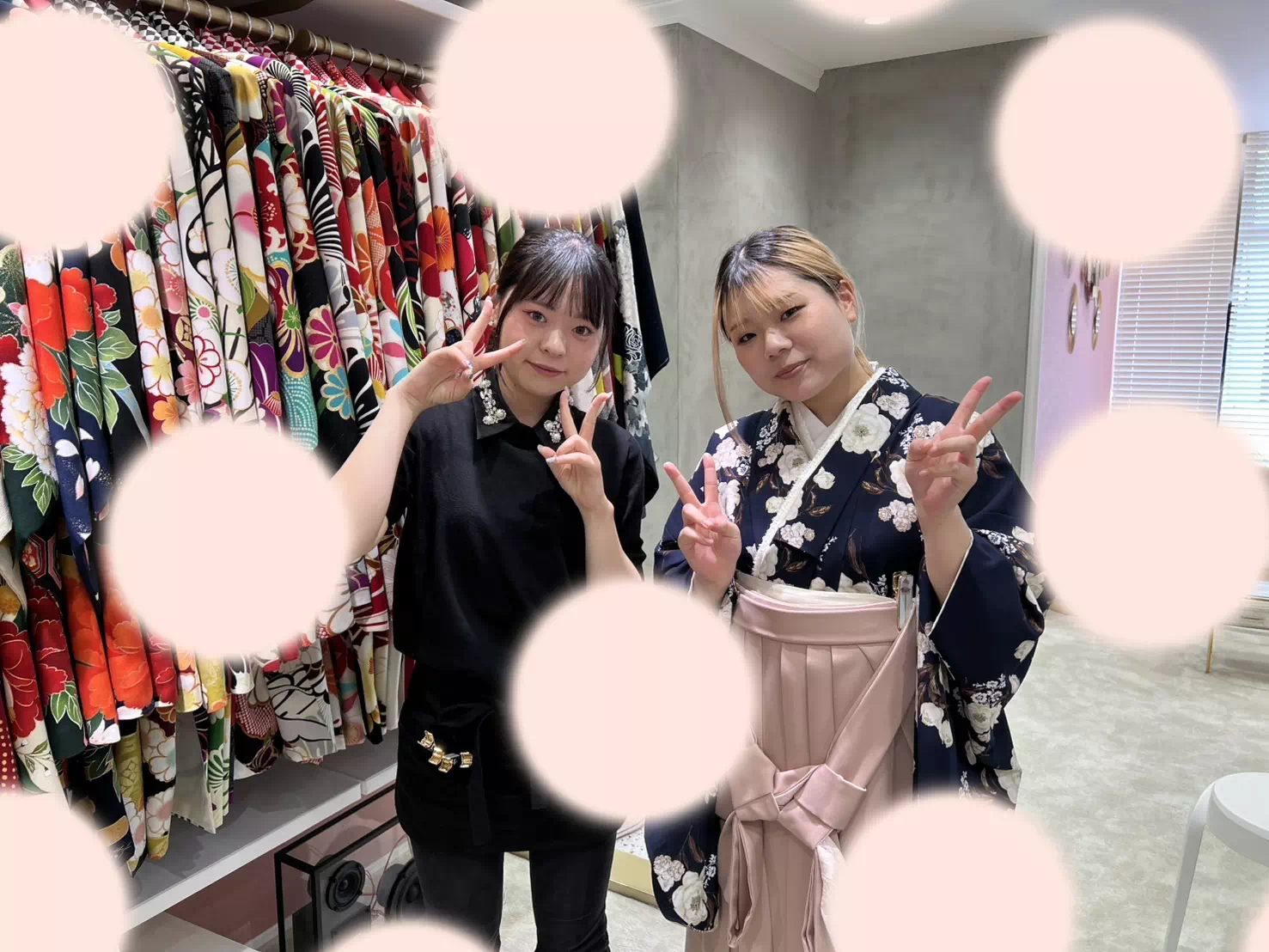 TAKAZEN姫路店　姫路市　成人式　卒業式　袴　振袖　イマドキ振袖　キラキラ　ヘップバーン　　白　金