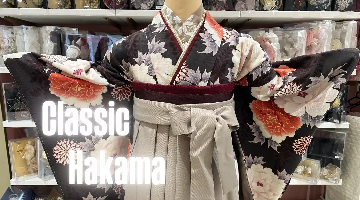 【TAKAZEＮ姫路店】♡10日　大人っぽいイマドキ古典柄の落ち着いたカラーでまとめる卒業式の袴コーデをご紹介♡