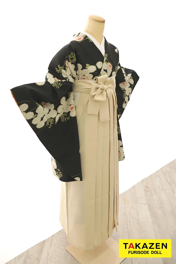 TAKAZENのレンタル袴 格安袴　正統派古典　黒　菊柄　シンプル　すっきり　上品　おしとやか【通販可】Y26