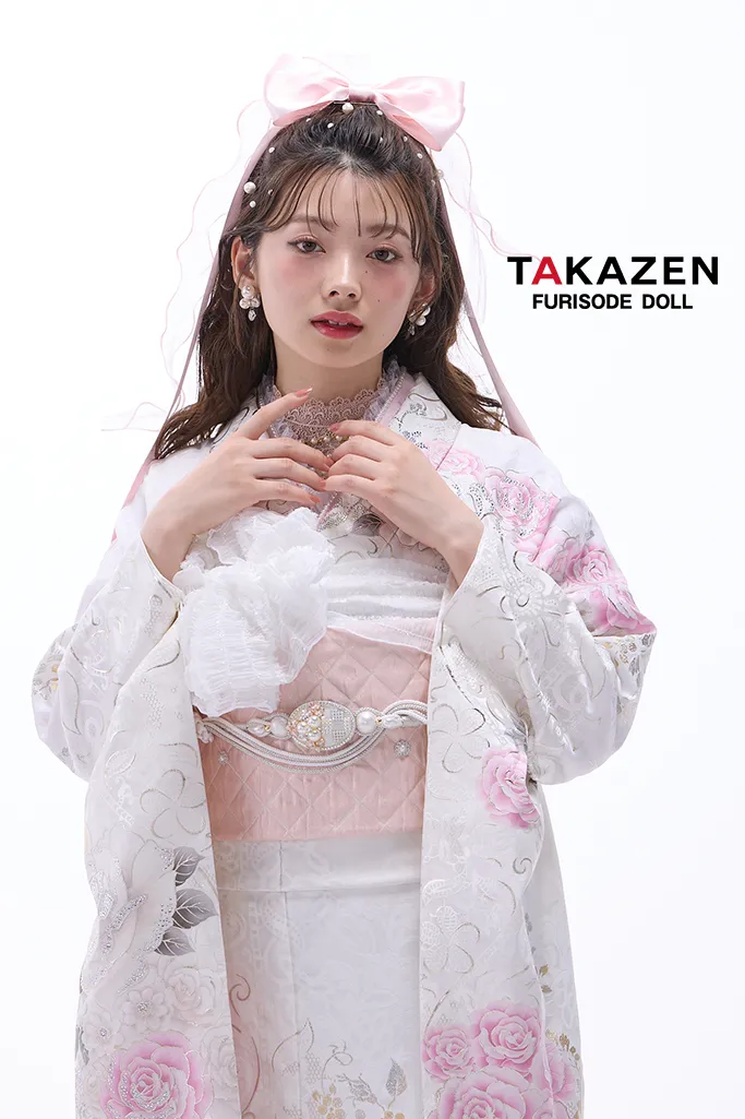 TAKAZEN　タカゼン　TAKAZEN堺店　TAKAZENオリジナル振袖　HEPBURNシリーズ　キラキラ　可愛い　一番目立つ　