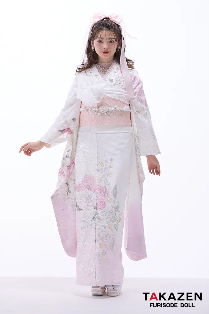 TAKAZEN　タカゼン　TAKAZEN堺店　TAKAZENオリジナル振袖　HEPBURNシリーズ　キラキラ　可愛い　一番目立つ　