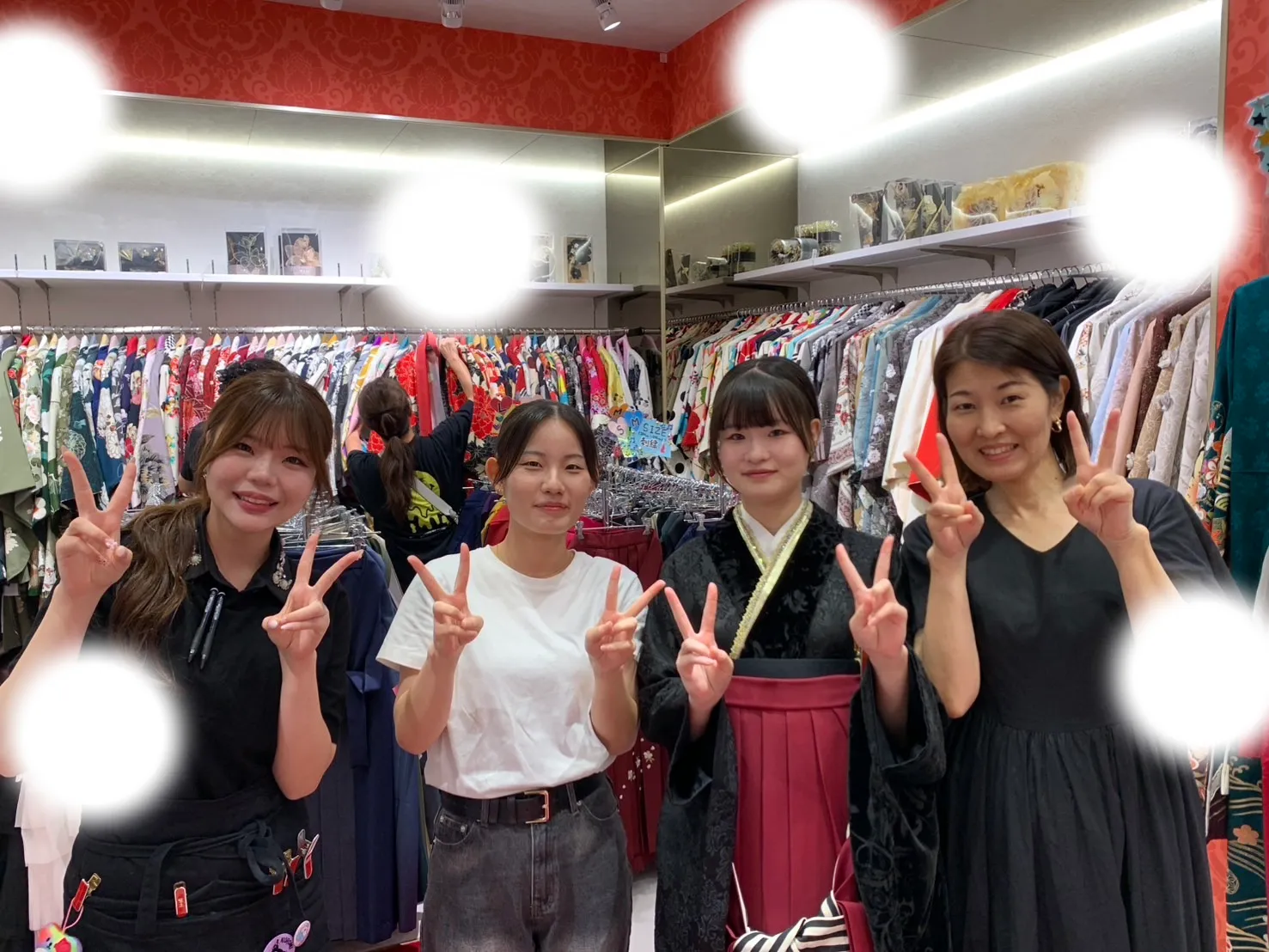 　梅田　黒　袴　くすみ
