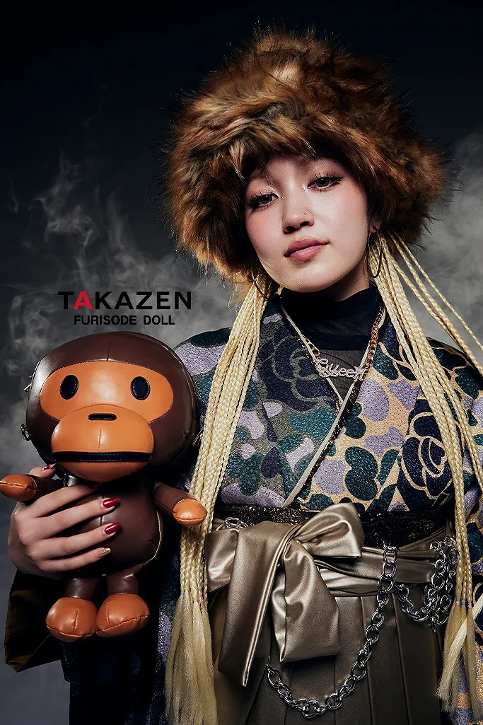 TAKAZENのレンタル袴 ストリートスタイル　HIROCKコラボ袴　カーキ　迷彩　レザー袴　かっこいい　ブーツコーデ【通販可】GH8