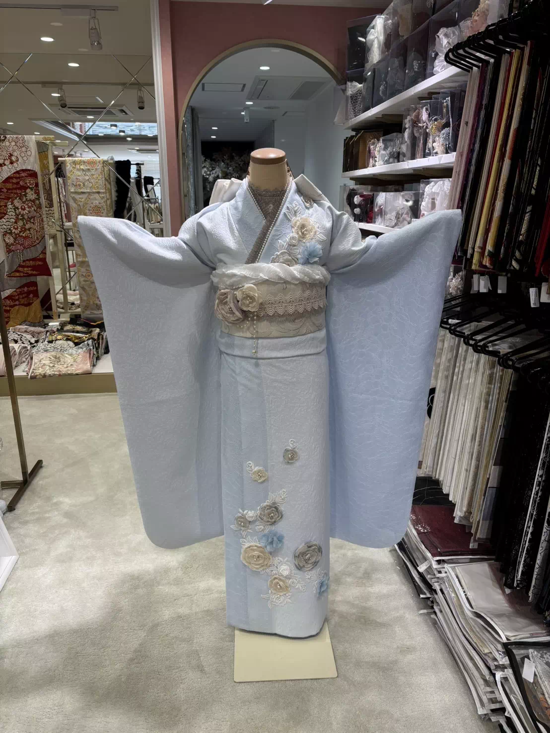 TAKAZEN姫路店　加古川市　高砂市　人気振袖　振袖レンタル　姫路市　成人式　卒業式　袴　振袖　イマドキ振袖　香音　ミニョン　水色