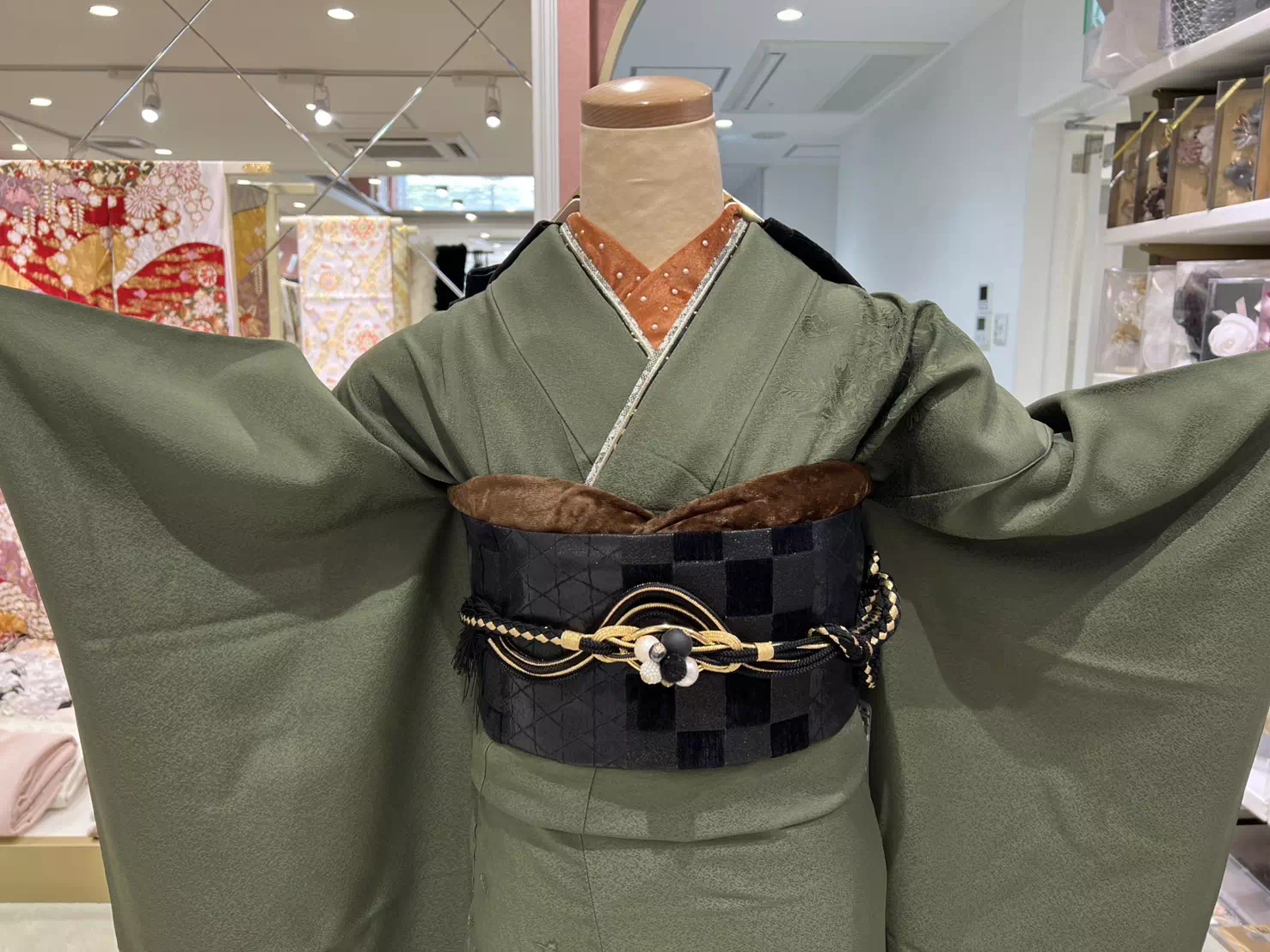TAKAZEN姫路店　加古川市　高砂市　人気振袖　振袖レンタル　姫路市　成人式　卒業式　袴　振袖　イマドキ振袖　香音　