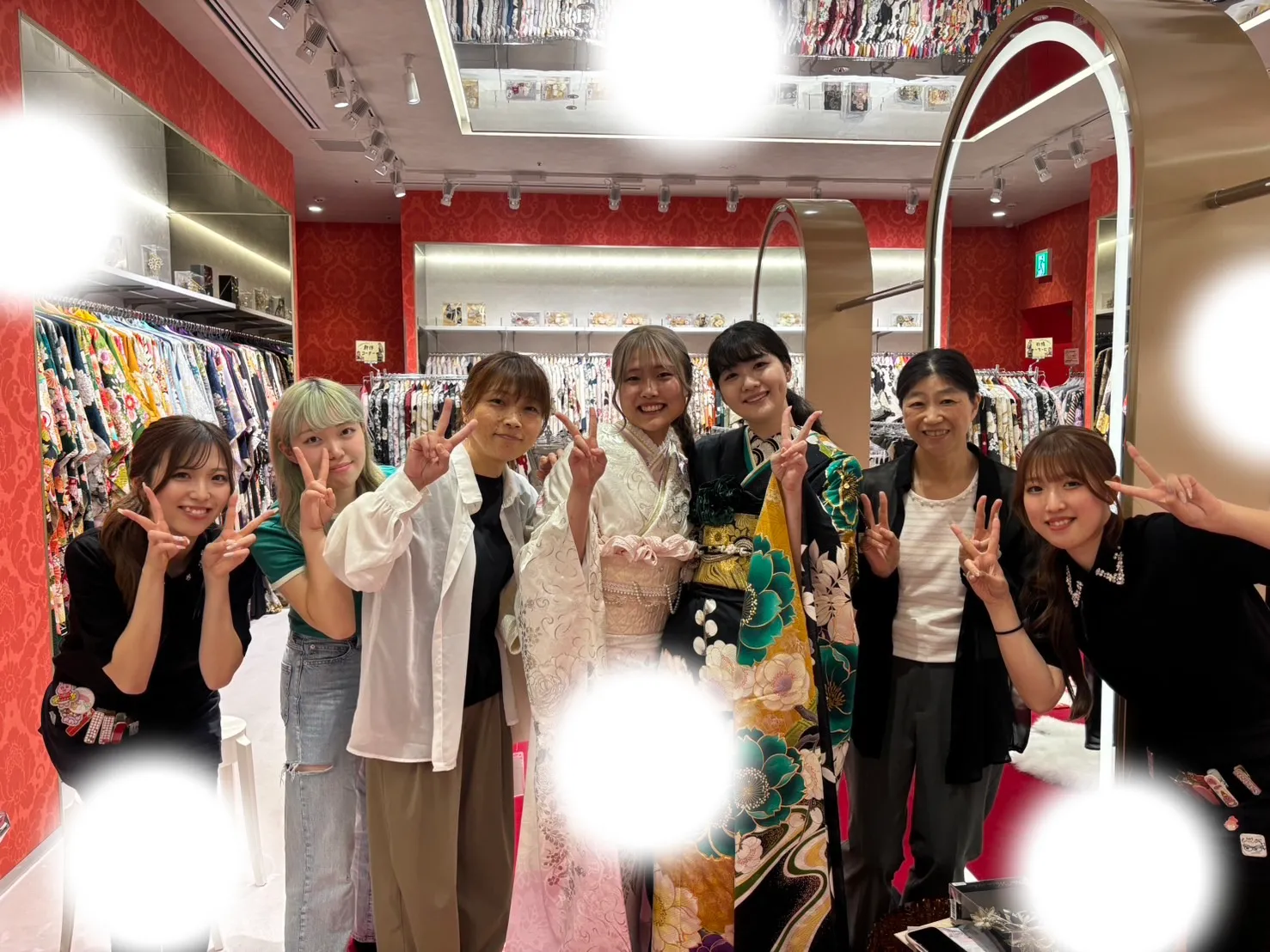 【TAKAZEN大阪梅田本店】♡1日　大阪梅田でお友達同士でペア割お振袖レンタル＆華やか古典柄袴レンタル姫ちゃん♡