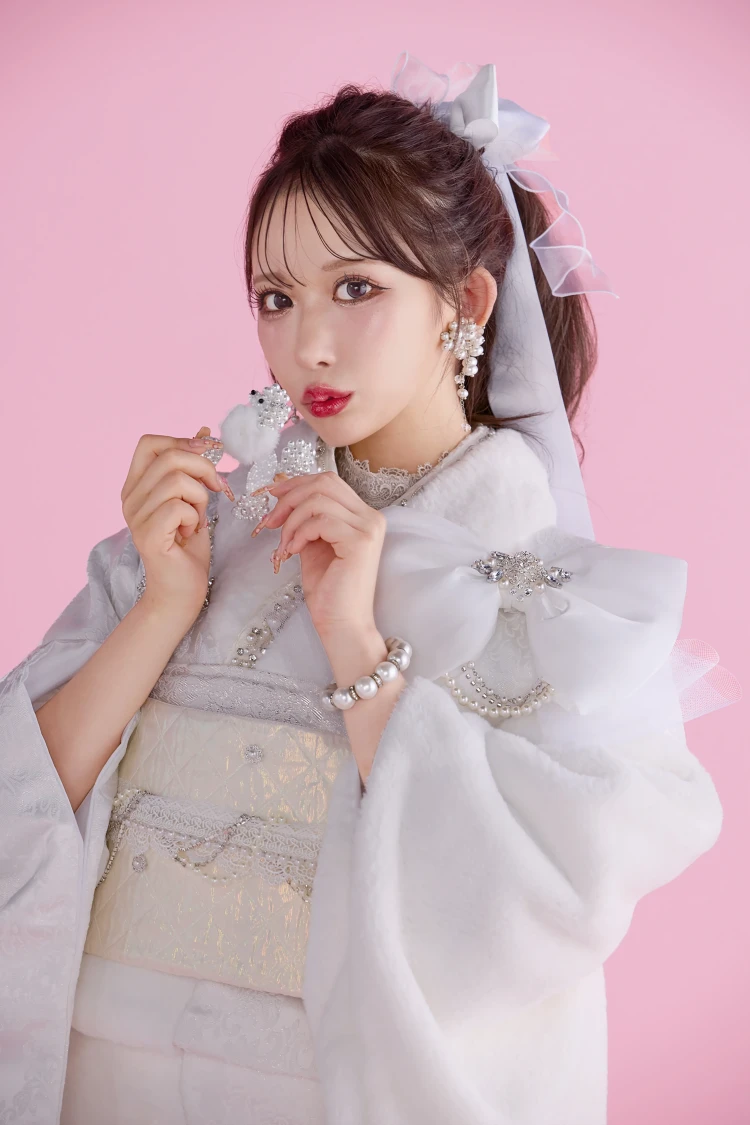 成人式振袖レンタル ヘップバーン シュシュ リボン付き振袖 ふわふわ