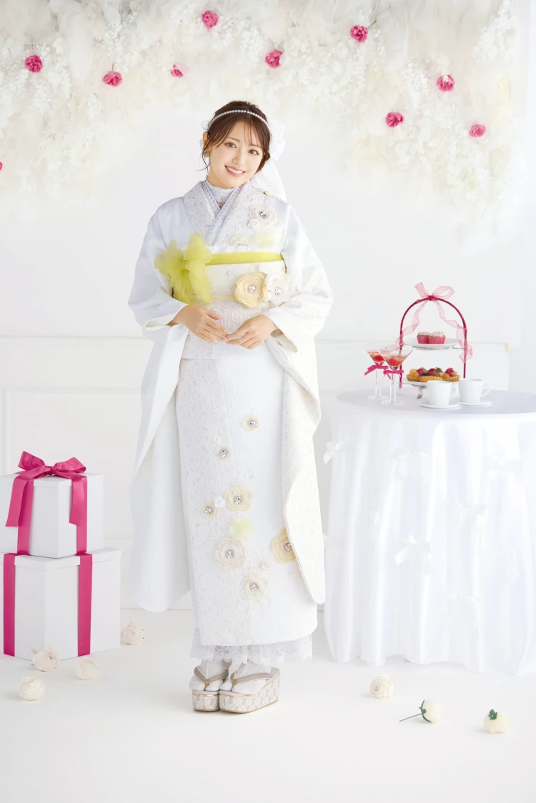 成人式振袖レンタル ヘップバーン ミニョン 立体花 かわいい イエロー