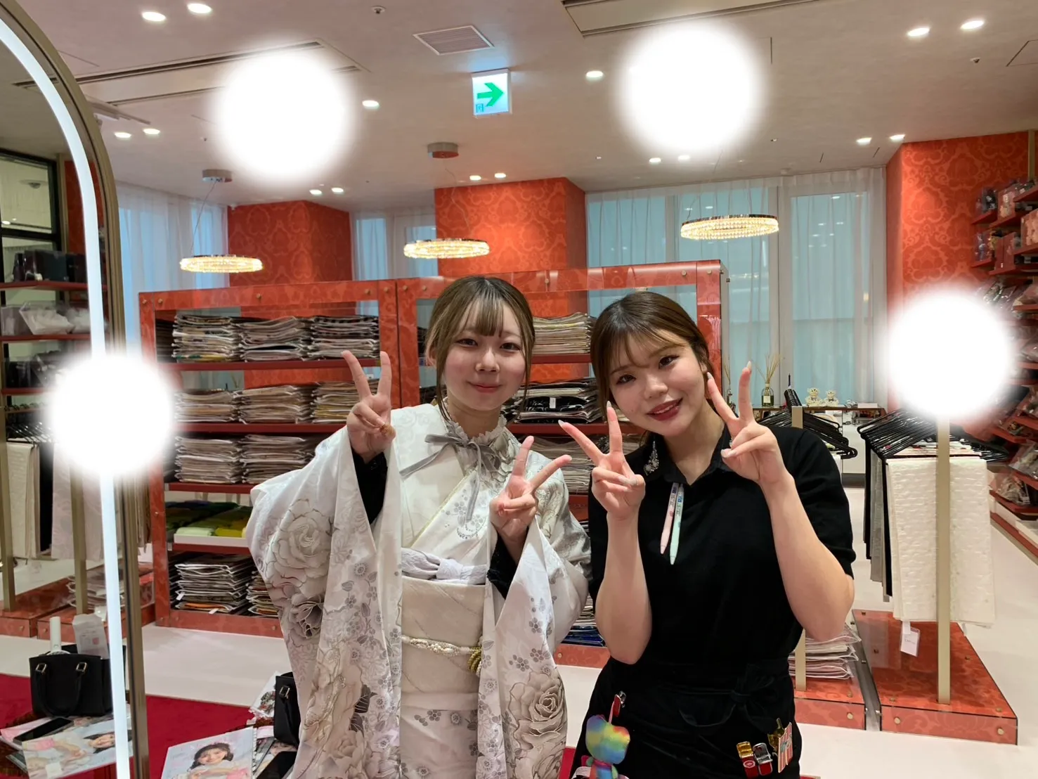 成人式　振袖レンタル　梅田　レンタル　ヘップバーン　キラキラ　コスメカラー