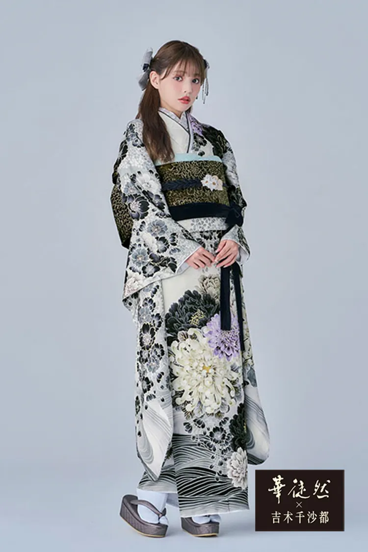 専用　ローラ　ROLA 振袖　豪華　青　美品　ラインストーン 振袖フルセット ローラ 成人式 青 ブルー 豪華 正絹 着物 卒業式