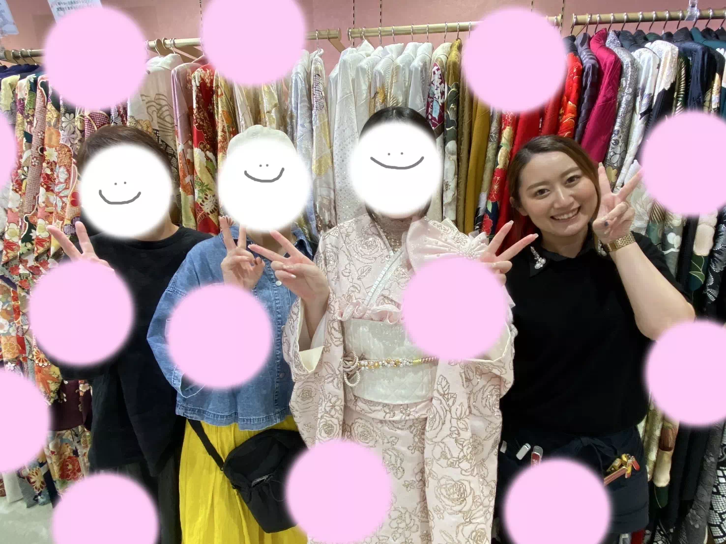 TAKAZEN姫路店　姫路市　成人式　卒業式　袴　振袖　イマドキ振袖　キラキラ　ヘップバーン　　白　金