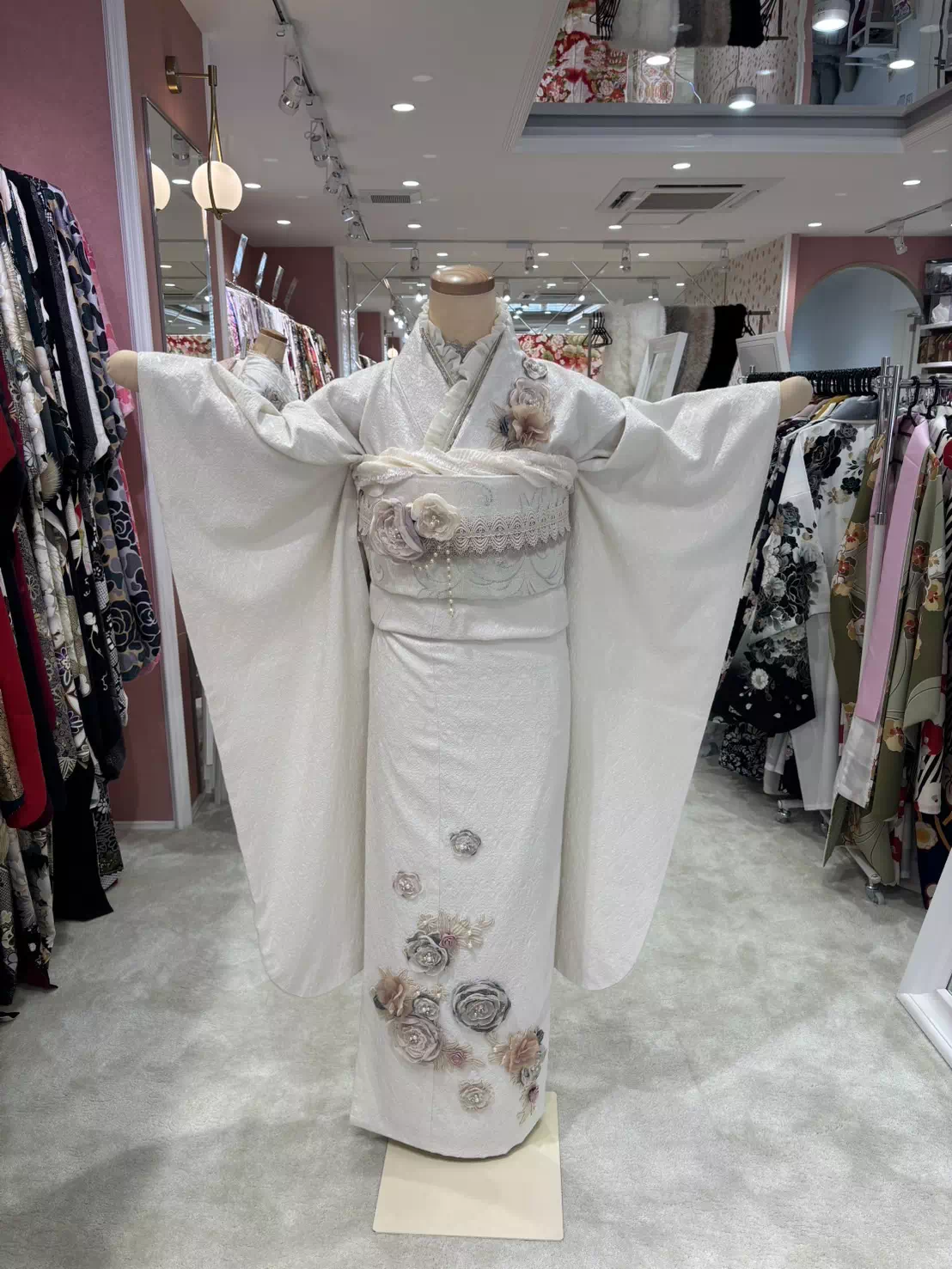 TAKAZEN姫路店　姫路市　卒業式　袴　ミニョン