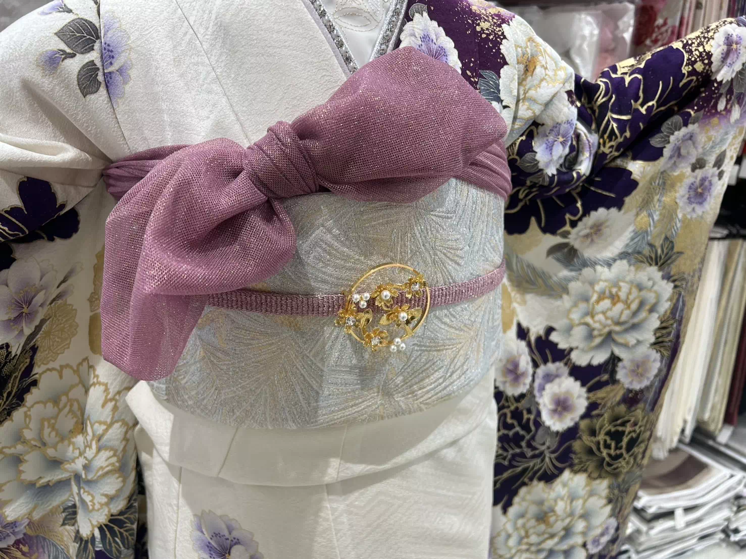 TAKAZEN姫路店　姫路市　成人式　卒業式　袴　振袖　イマドキ振袖　キラキラ　モード　ギャル　姫路