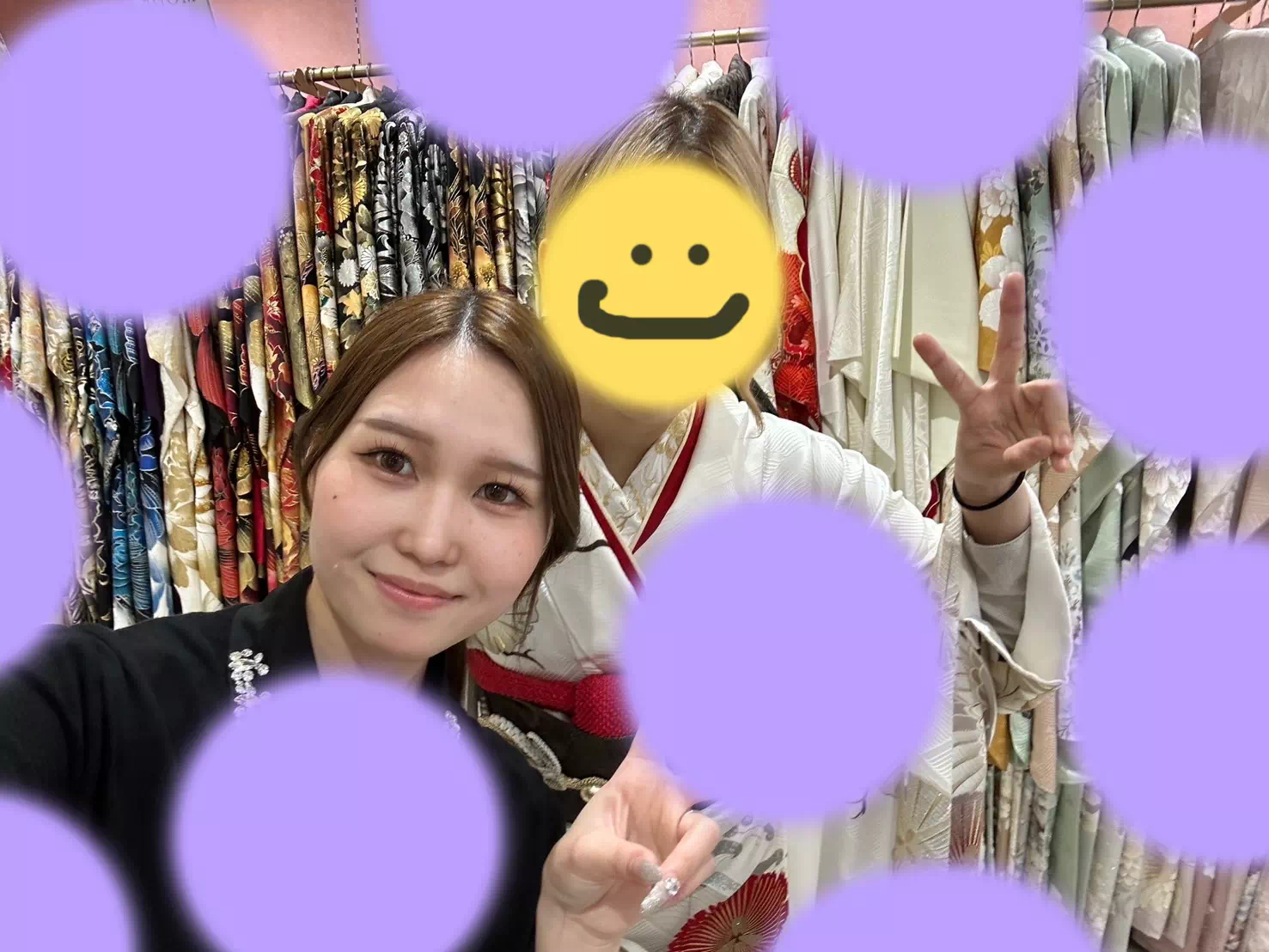TAKAZEN姫路店　姫路市　成人式　卒業式　袴　振袖　イマドキ振袖　黒色　　白　赤色　シンプル