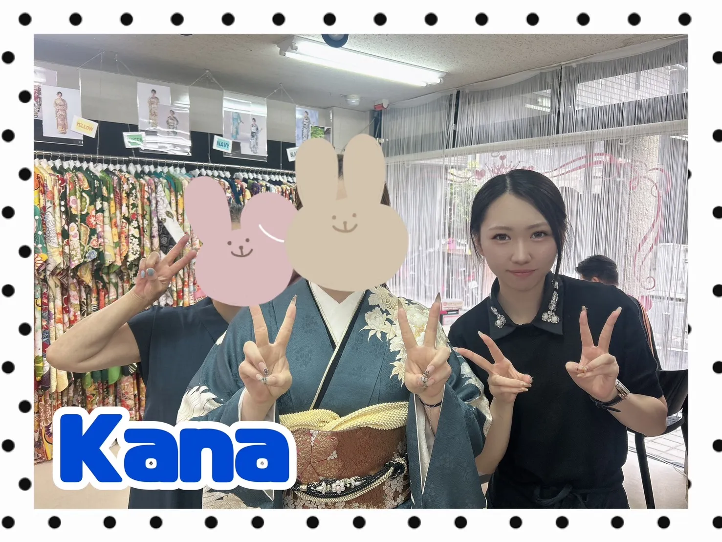 振袖　レンタル　奈良　ヘップバーンシャネルカラー　白/グレー　バラ/リボン柄　スワロフスキー　おしゃれな　ドレッシー　カメリア柄帯　南琴奈【通販可】24004