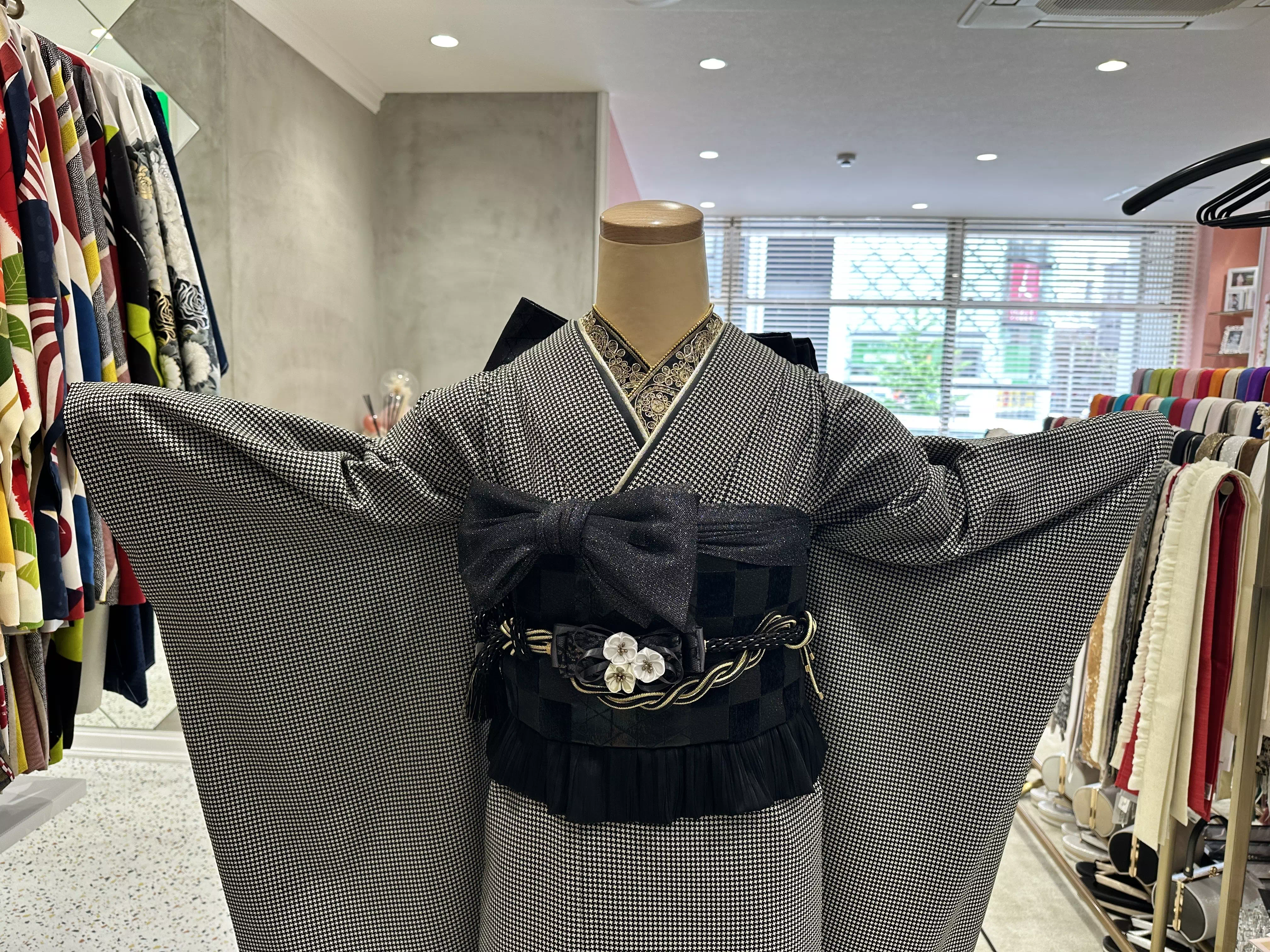 TAKAZEN姫路店　姫路市　卒業式　袴　チェック　チョーカー　リボン　黒　