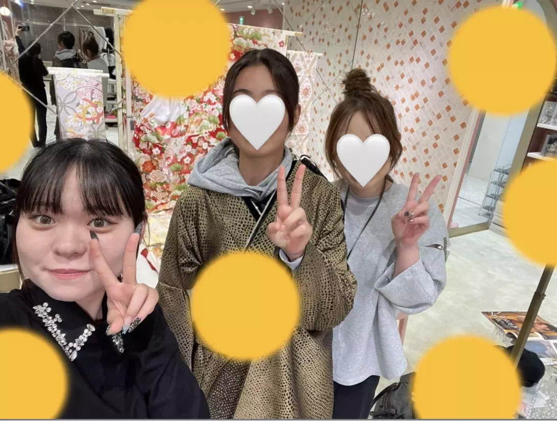 TAKAZEN姫路店　姫路市　成人式　卒業式　袴　振袖　イマドキ振袖　キラキラ　パイソン柄