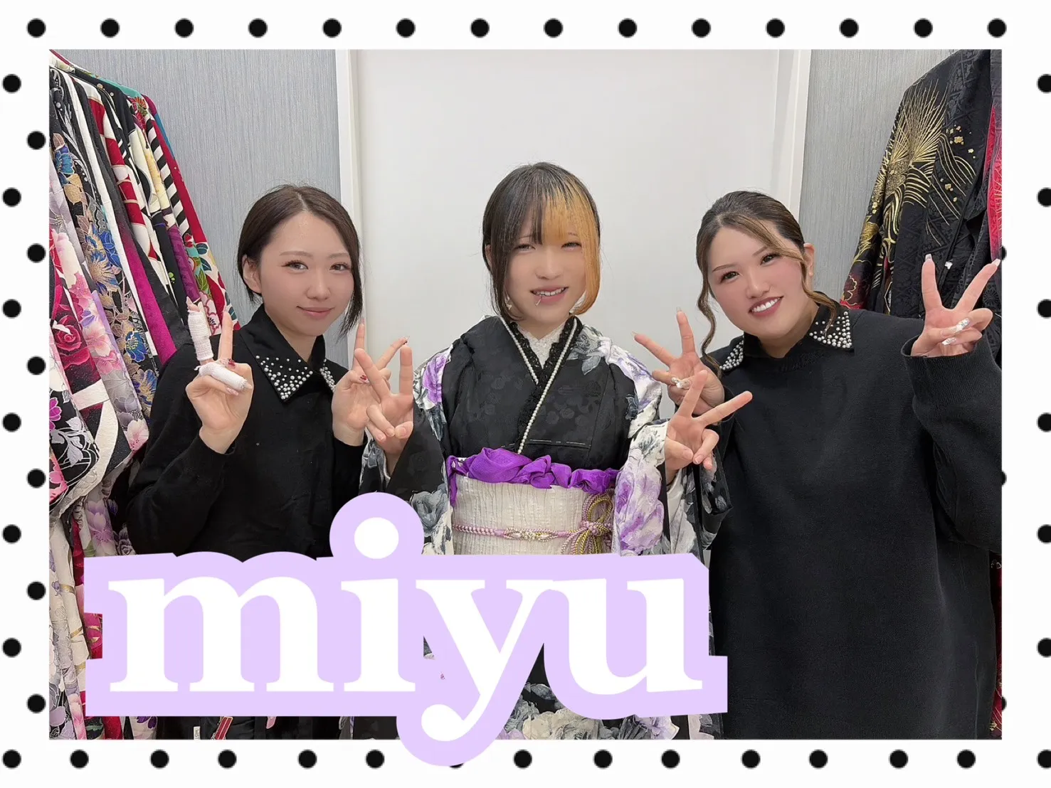 【TAKAZEN橿原店】29日♡香芝市/田原本町/桜井市/からお越しの2027年成人のTAKAZENオリジナルヘップバーンシリーズバラ柄オシャレなお振袖姫ちゃんたち&2026年卒業こだわりいっぱいのヒョウ柄モード卒業袴姫ちゃん♡