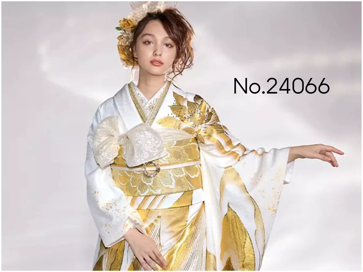 【TAKAZEN旧居留地店】♡24日　本日はキラキララグジュアリーな目立ちたい方におすすめのモードのご紹介♡
