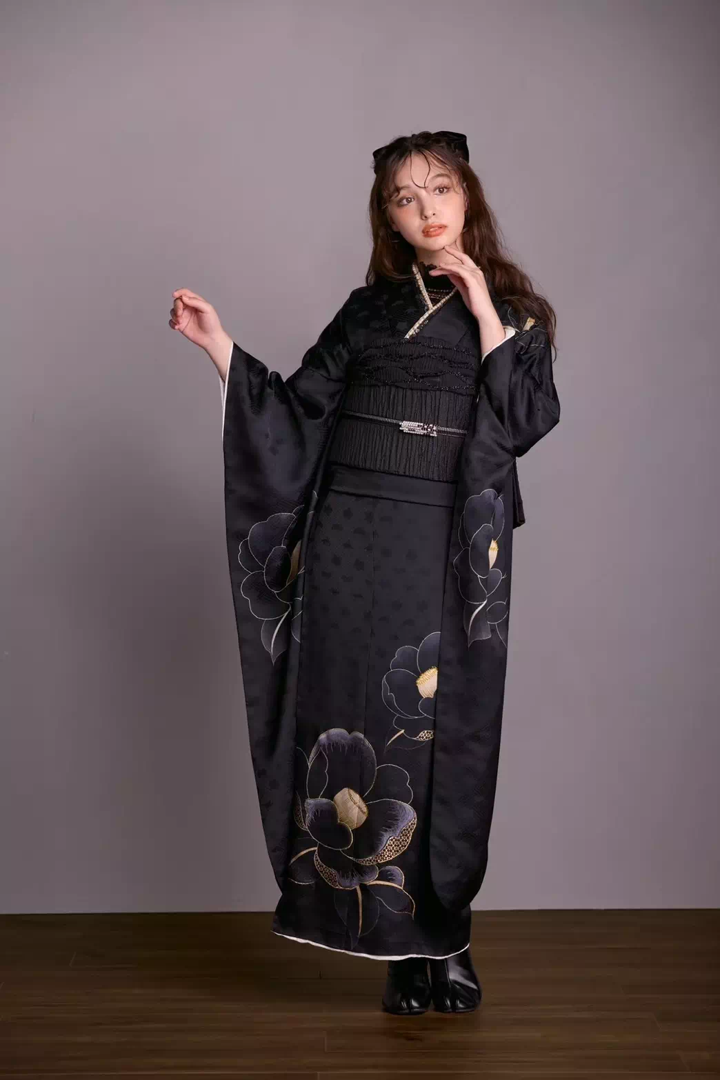 TAKAZEN姫路店　姫路市　成人式　卒業式　袴　振袖　イマドキ振袖　　白　金　粋古典　カッコイイ　綺麗　シンプル