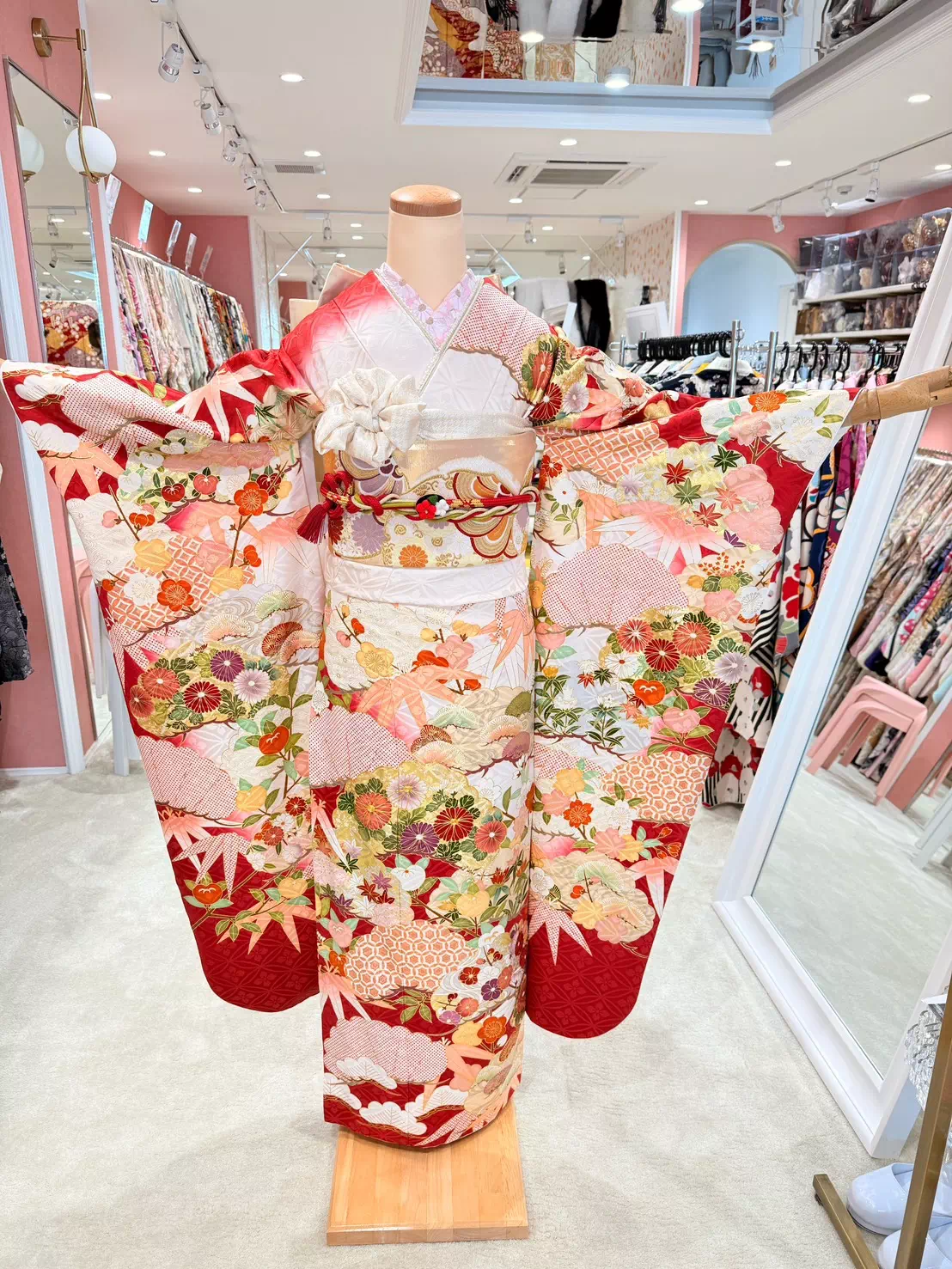 TAKAZEN姫路店　姫路市成人式　王道振袖　古典振袖　赤地振袖　加西市成人式