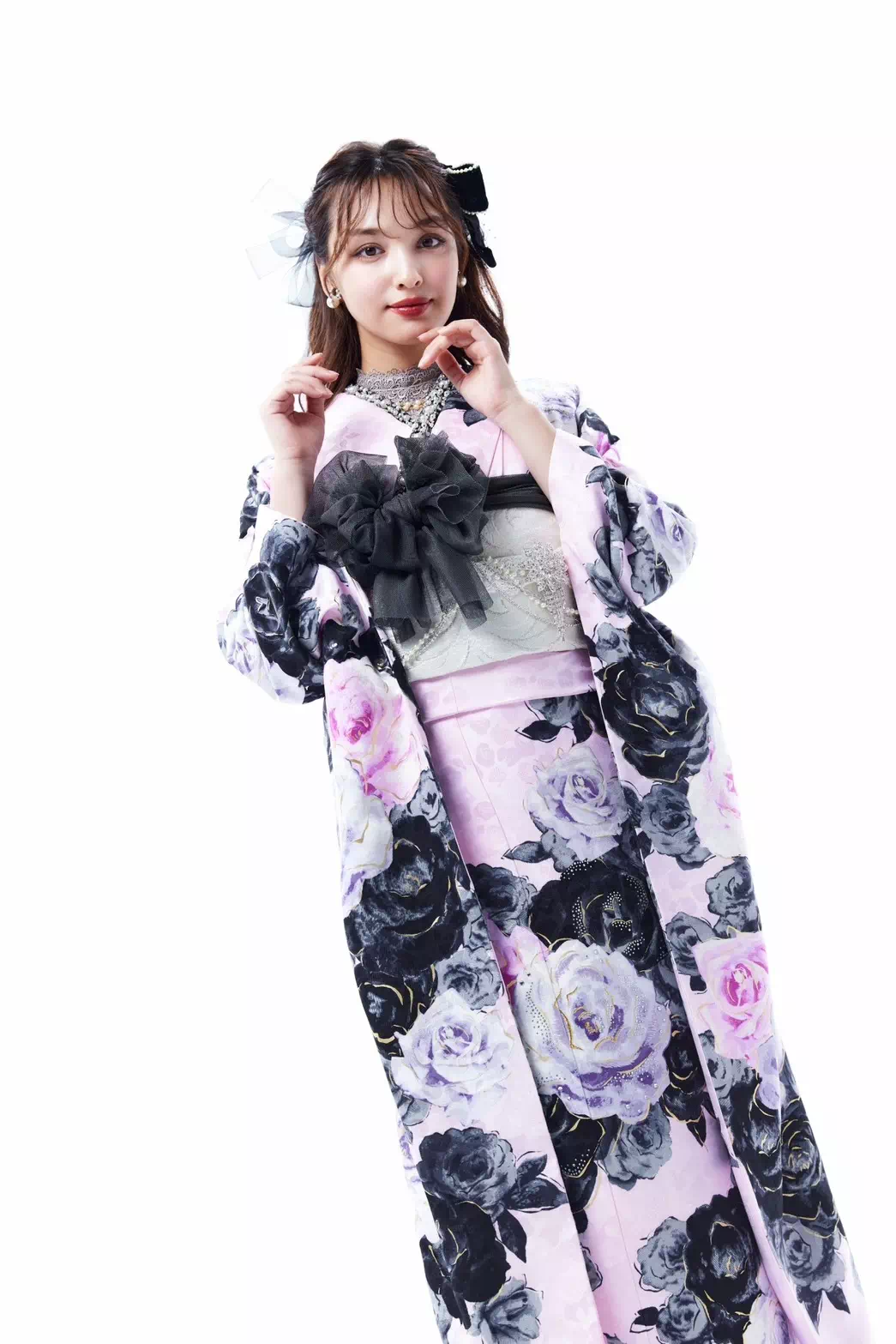 こんばんは🌙 今日のブログ担当ははなです🎀 先日買い物に行って キーホルダーをゲットしました♡ ずっと探していたので見つけれて めちゃくちゃ嬉しかったです🐾 本日の姫ちゃんのご紹介🎀 💗〇ちゃん💗 担当はまひろです💖 からのコメント 楽しみにお待ちしております💌 本日のりあんのお振袖紹介🎀 ☆☆☆☆☆☆☆☆☆☆☆☆☆☆☆☆☆☆☆☆☆ 【INFORMATION】 1月〜3月は無休で営業しております☆ ☀営業時間ＡＭ１０：００～ＰＭ１９：００☀ 姫路店 姫路市・加古川市・高砂市・たつの市・ 宍粟市・岡山市で 成人式、卒業式を迎えられる方必見！！ 振袖や袴をレンタルされる方は ぜひTAKAZEN姫路店で♡ ☆☆☆☆☆☆☆☆☆☆☆☆☆☆☆☆☆☆☆☆☆ ♡グランドオープン動画♡ ☆☆☆☆☆☆☆☆☆☆☆☆☆☆☆☆☆☆☆☆☆ 👑店舗一覧👑 東京表参道店 大阪梅田本店　心斎橋店 堺店　神戸旧居留地店　姫路店 奈良店　橿原店 ☆☆☆☆☆☆☆☆☆☆☆☆☆☆☆☆☆☆☆☆☆ ▼ Instagram ▼ TikTok ▼ Youtube 　　　　 ☝絶賛更新中☝ ☆☆☆☆☆☆☆☆☆☆☆☆☆☆☆☆☆☆☆☆☆ 【TAKAZEN姫路店へＬｅｔ’ｓ Ｇo♡♡】 【電話予約はこちら】 0120-007-675 079-287-9180 【ご来店の前にカタログもチェック】