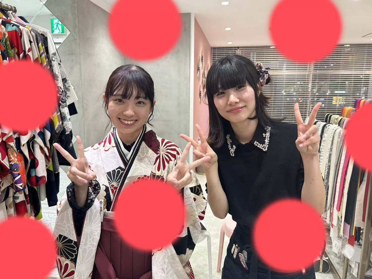 TAKAZEN姫路店　加古川市　高砂市　人気振袖　振袖レンタル　姫路市　袴レンタル　卒業式　イマドキ　おしゃれ　大人っぽい　エンジ　古典袴