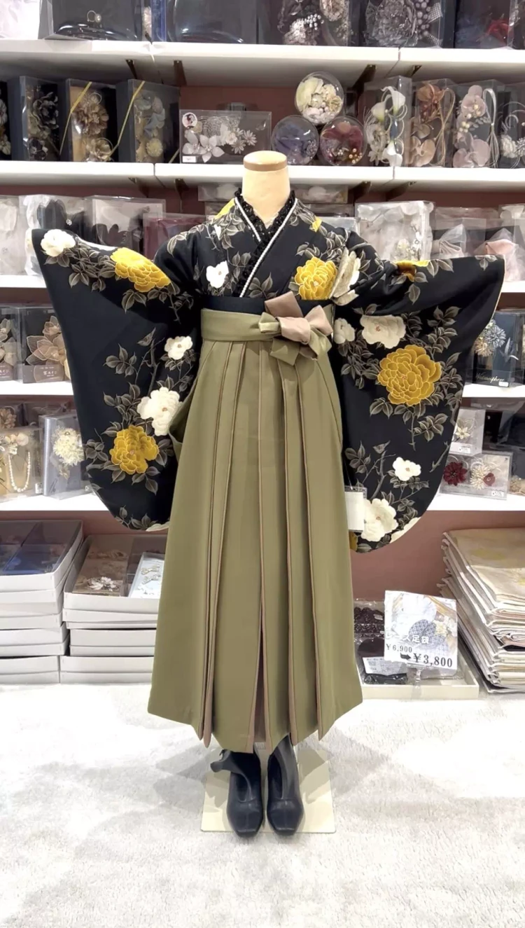 TAKAZEN姫路店　姫路市　成人式　卒業式　袴　振袖　イマドキ振袖　イマドキ袴　からし色袴　カーキ色袴