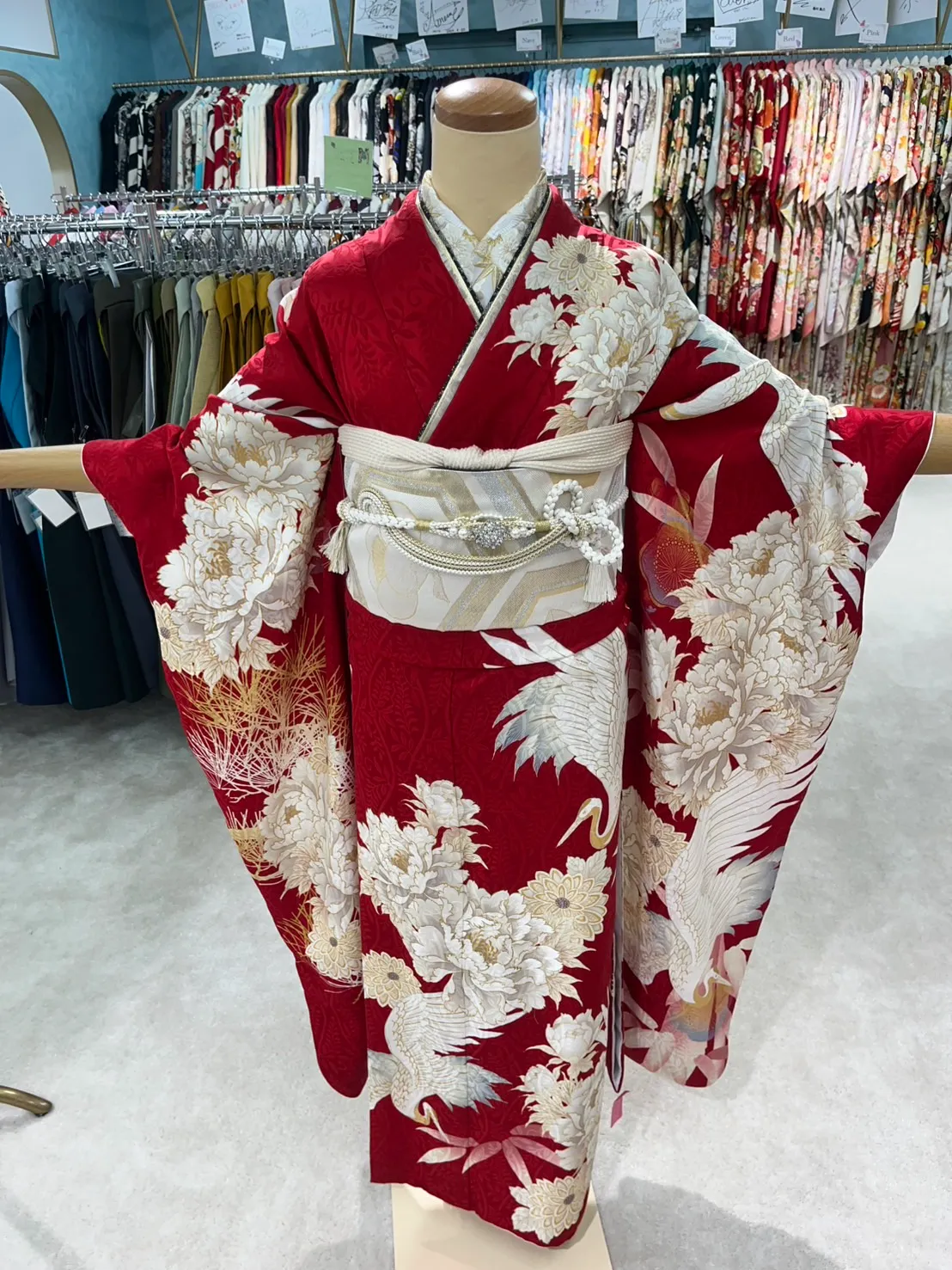 TAKAZEN　タカゼン　振袖　レンタル　赤　古典