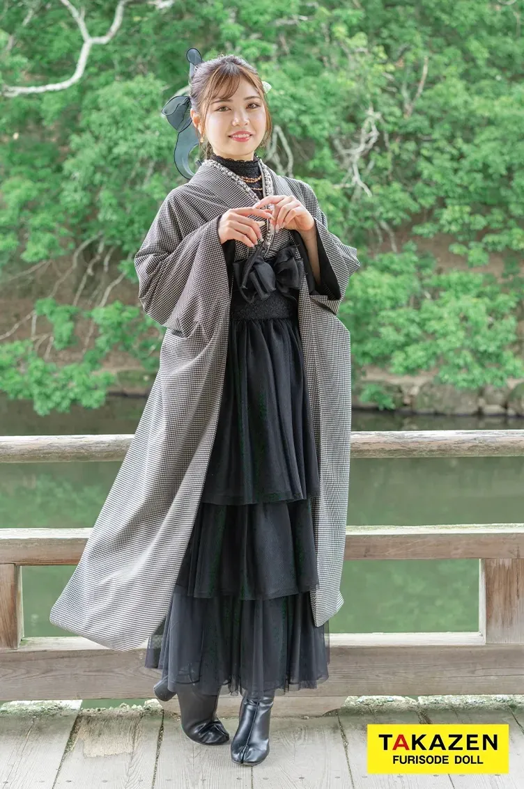 成人式　卒業式　TAKAZEN 袴レンタル