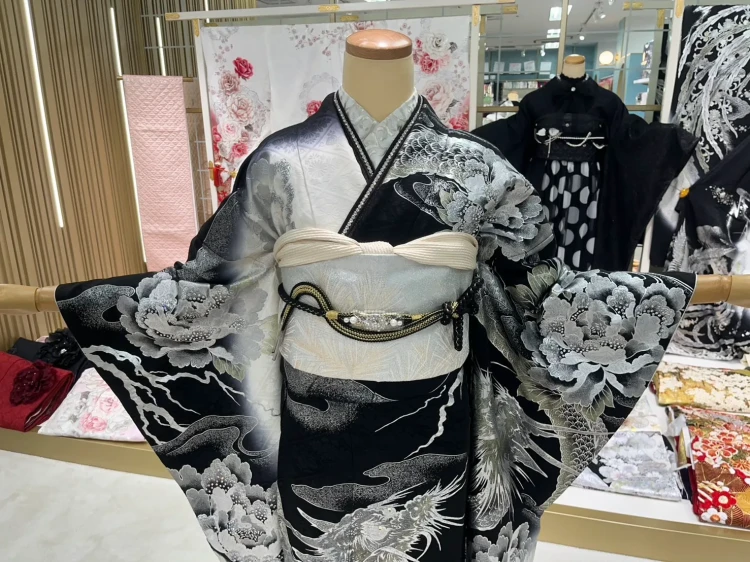 振袖レンタル　成人式　なんば　心斎橋　天王寺　大阪　人気ジャパンモード渋いギラギラシルバー龍