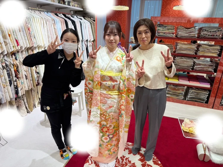 成人式　前撮り　梅田　プレミアム古典　かわいい　ピンク　白