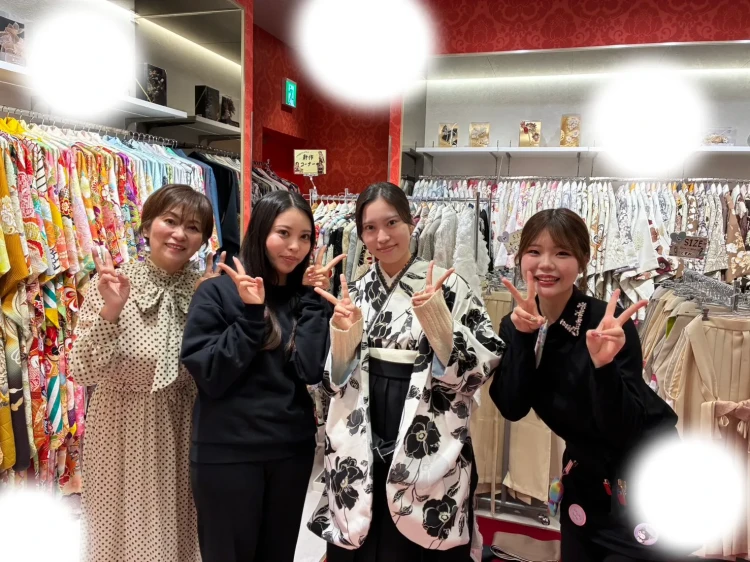 成人式　前撮り　梅田　袴　くすみカラー　かわいい　イマドキ　淡色　古典　タカゼン　撮影