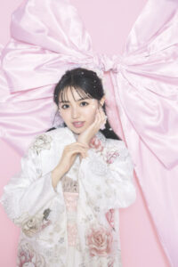 振袖レンタル　東京　表参道　かわいい　白　ピンク　コスメ